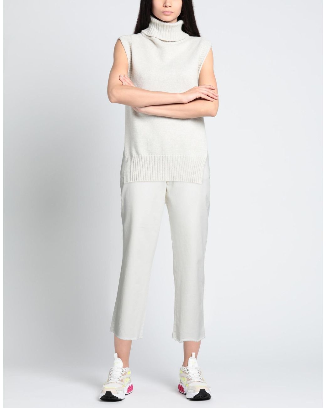Aniye By White Pants