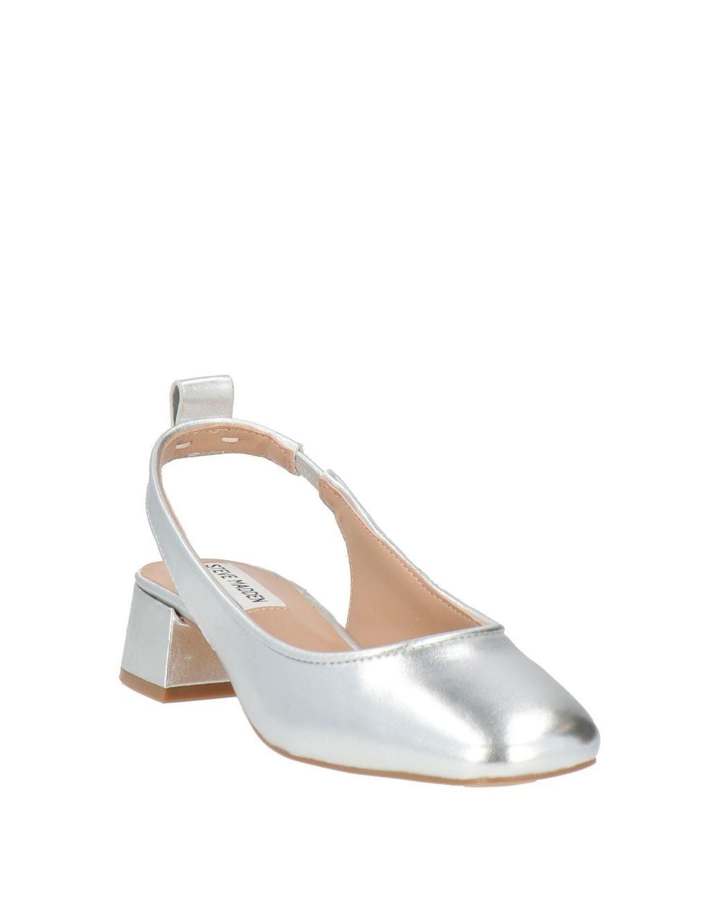 Steve Madden White Pumps