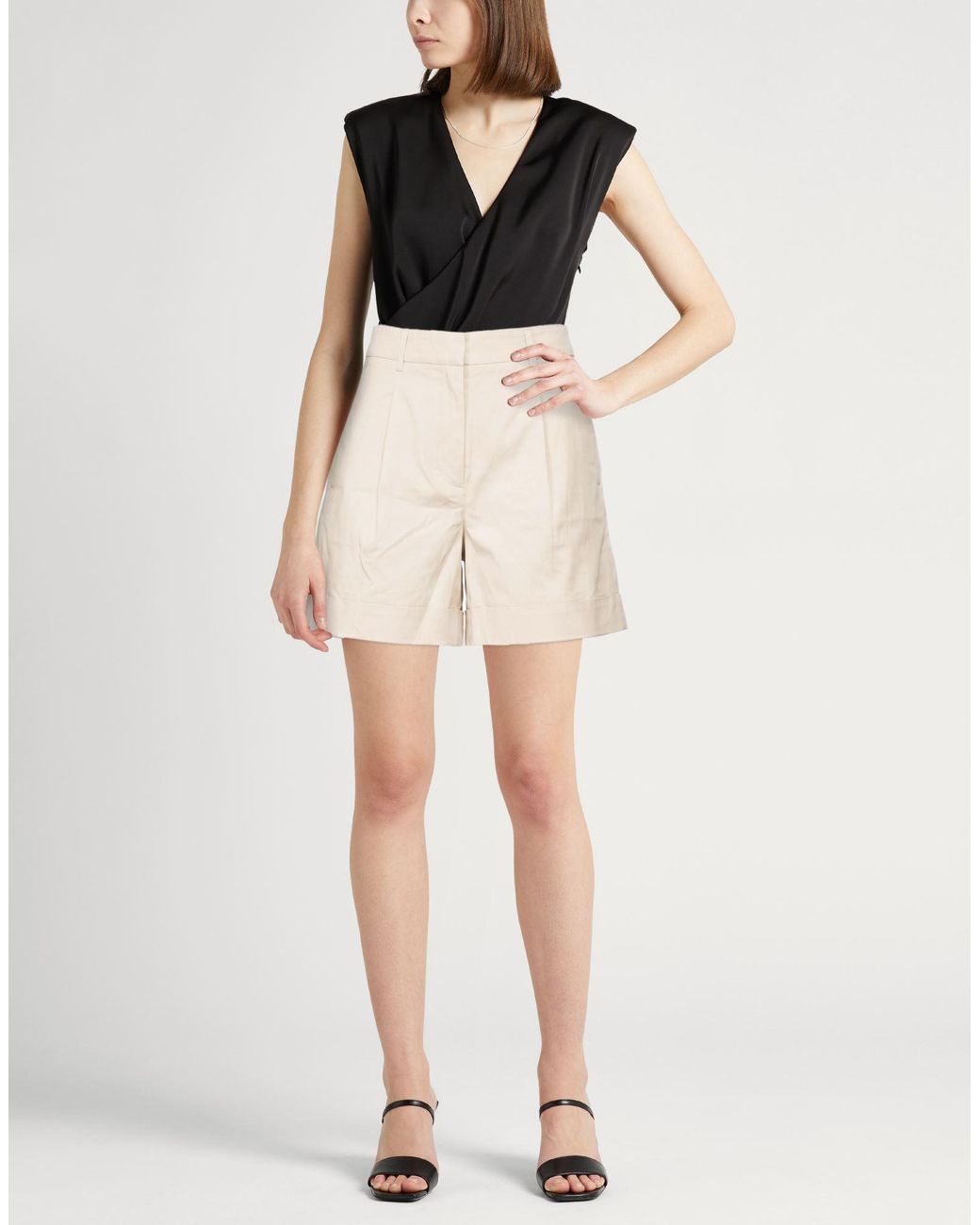 Max Mara Natural Shorts & Bermuda Shorts Cotton