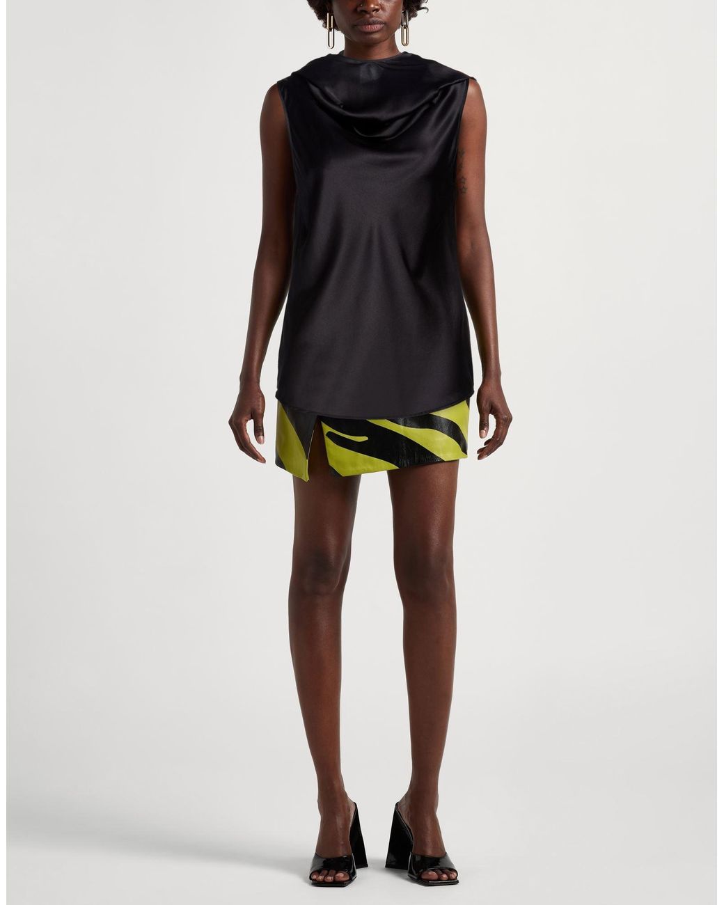 Pinko Black Tops
