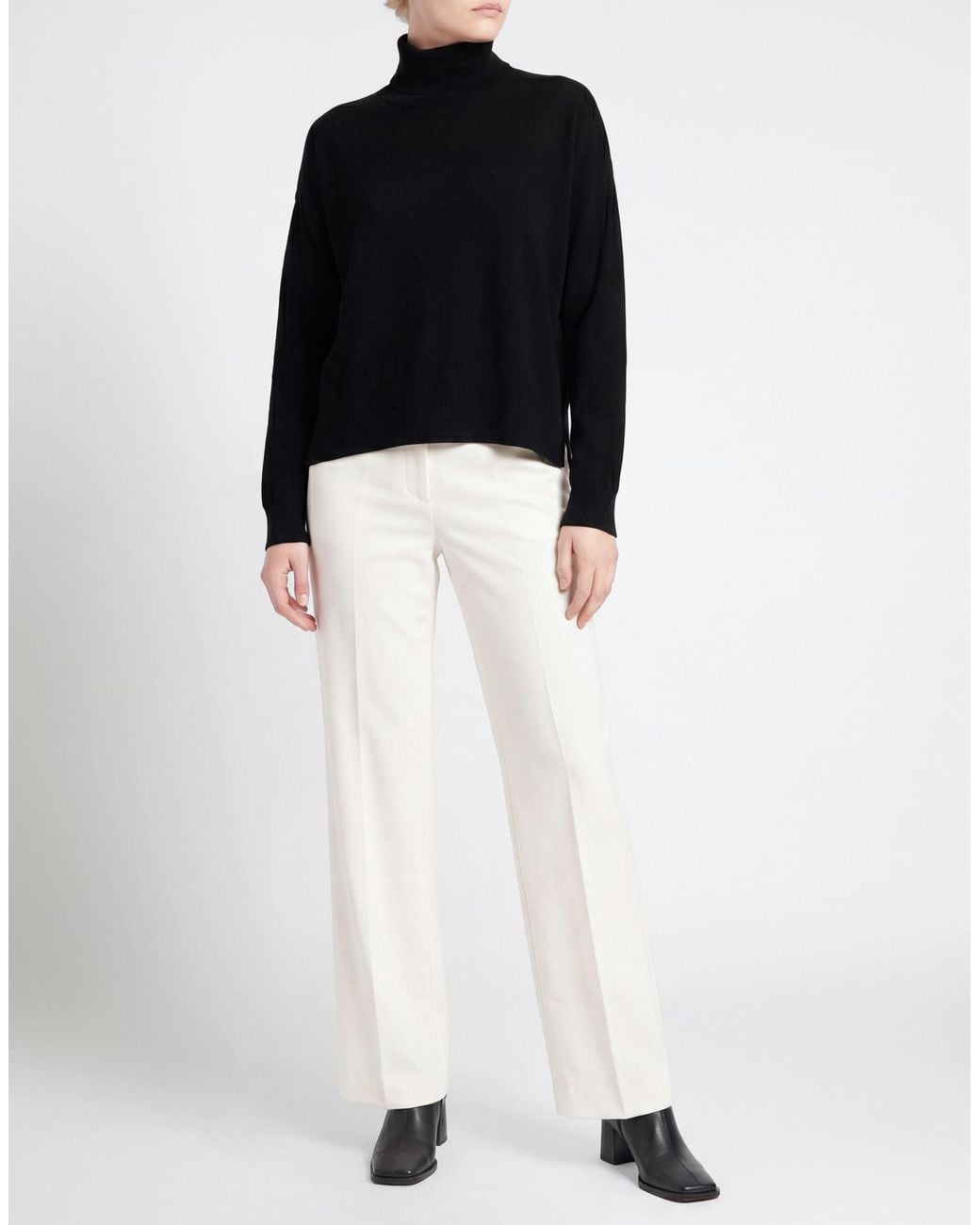 Aragona Black Turtleneck