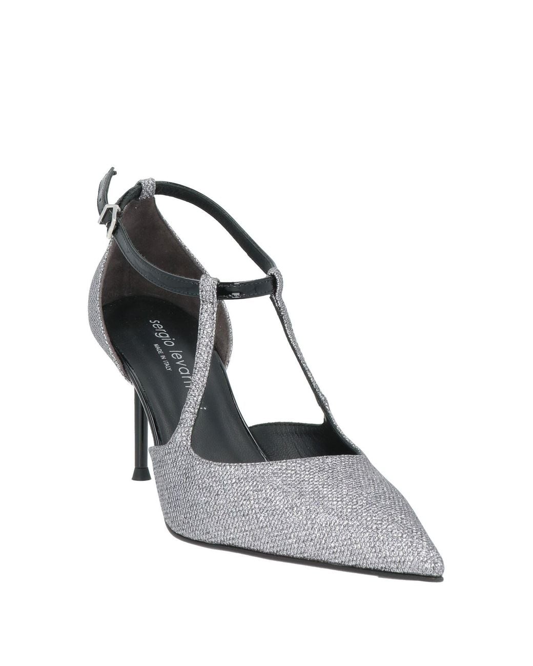 Sergio Levantesi White Pumps
