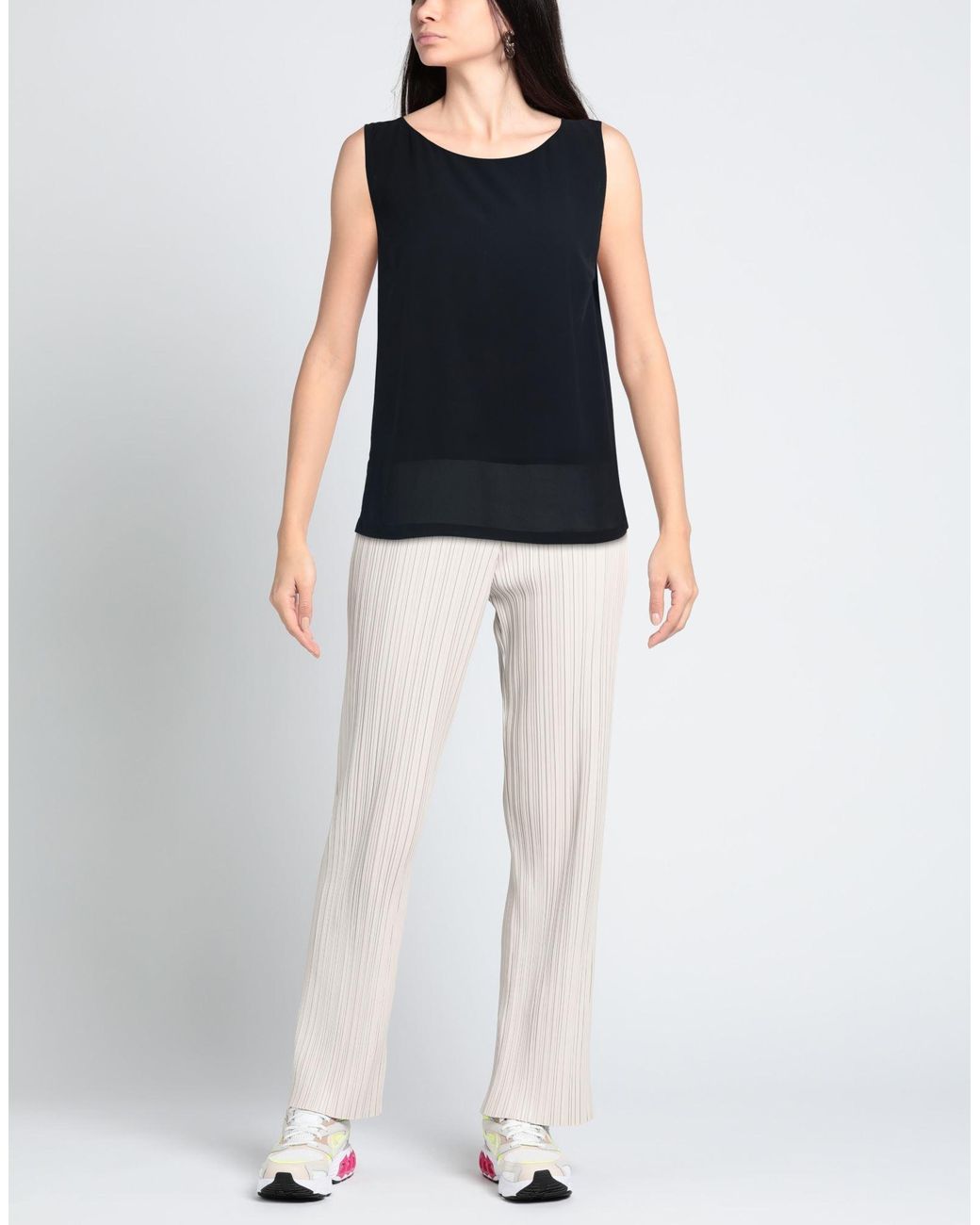 Clips Black Top Polyester