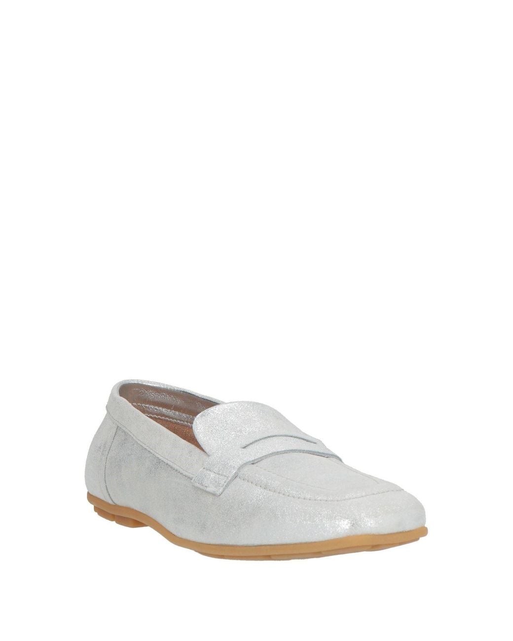 Boemos White Loafer