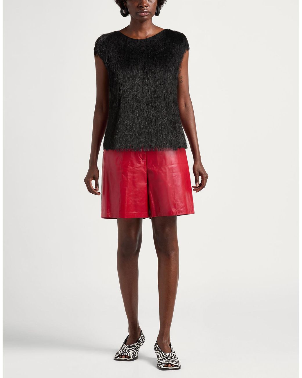 Alpha Studio Black Tops