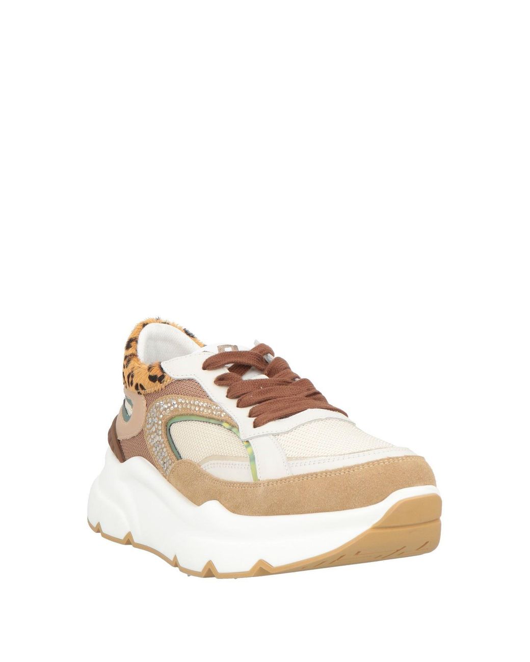 Emanuélle Vee Natural Sneakers