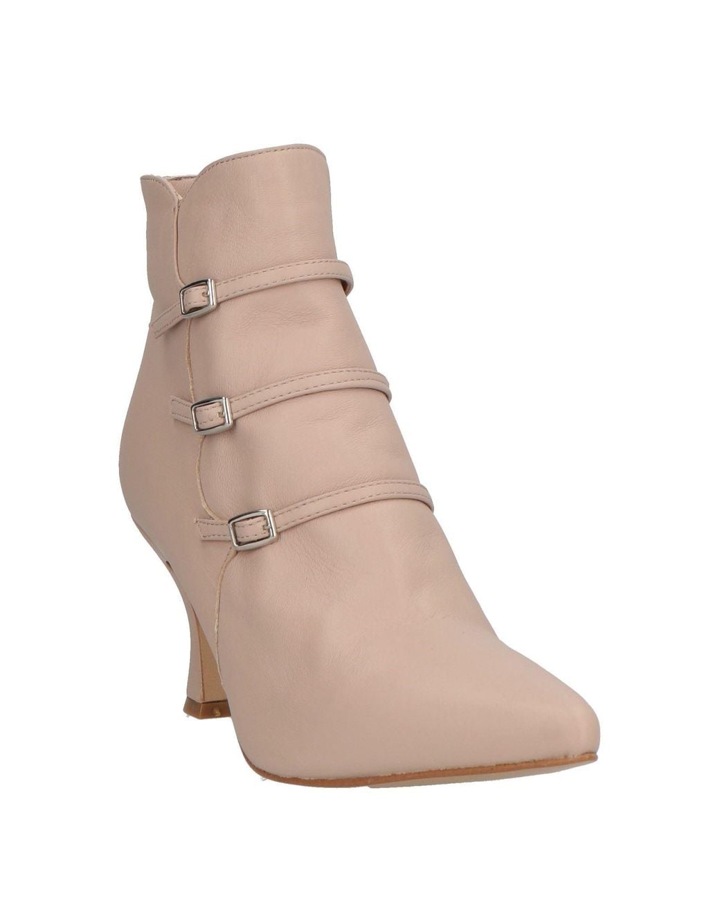 Ovyè Brown Ankle Boots