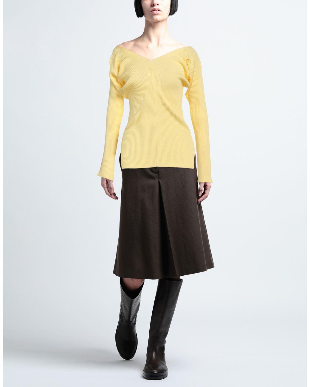 Low Classic Yellow Jumper