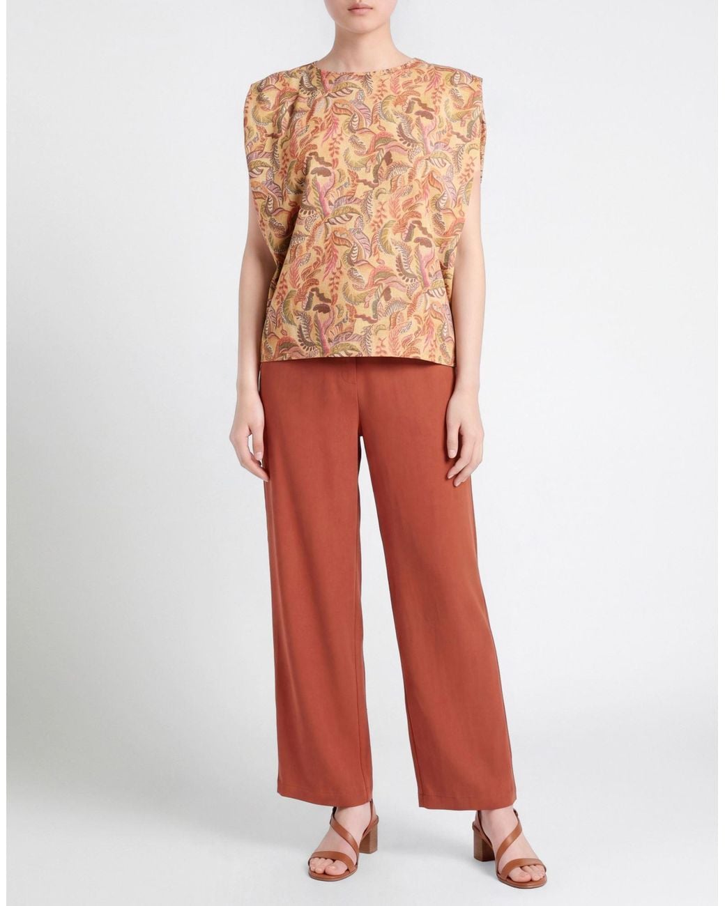 Momoní White Sand T-Shirt Polyester, Viscose, Polyamide, Metal Fiber, Elastane