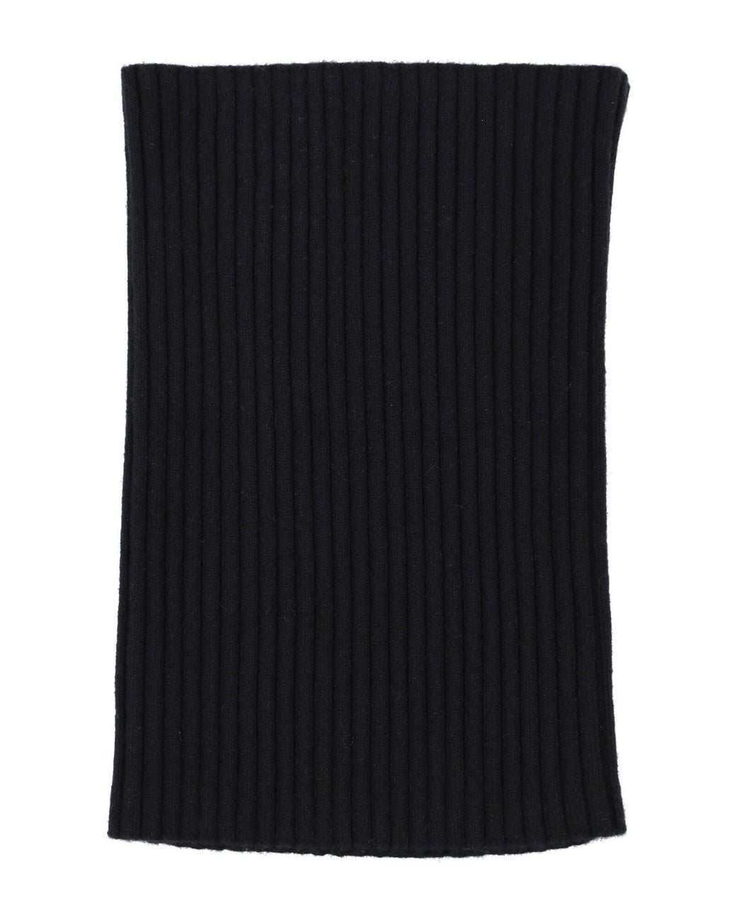 Max Mara Black Belt
