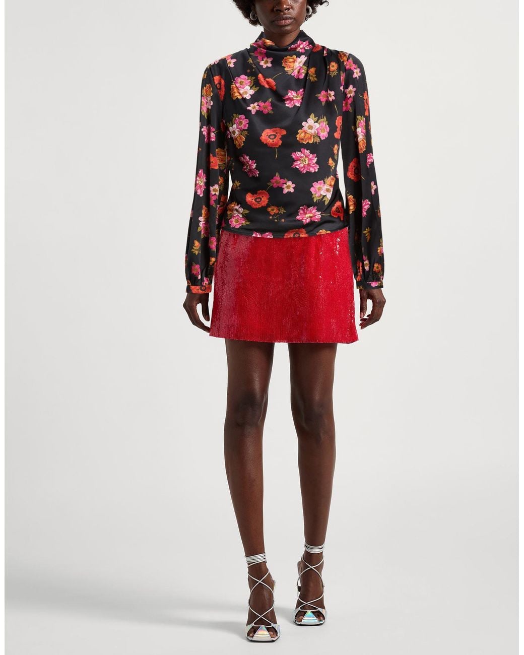 Guess Red Tops