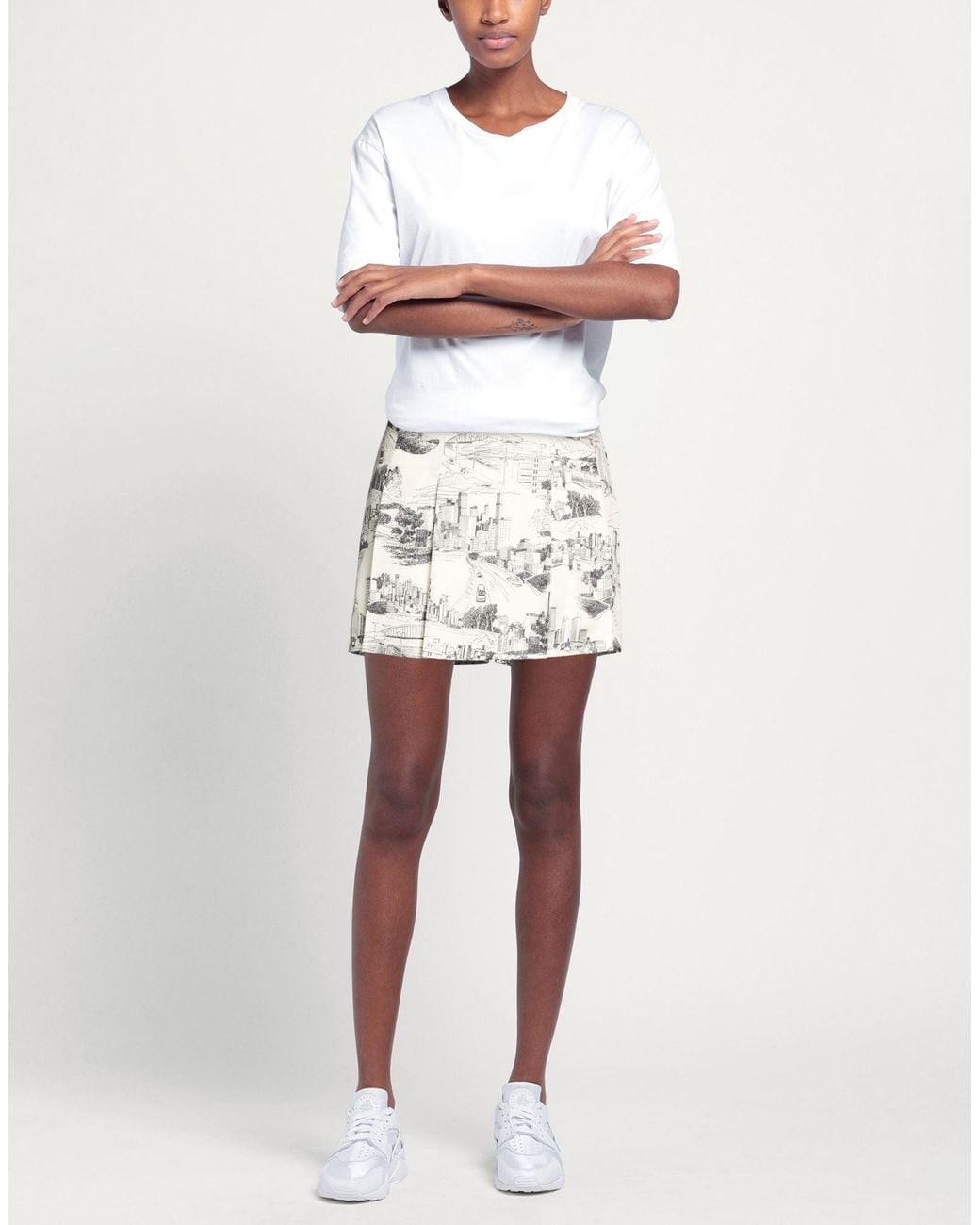 Max Mara Natural Shorts & Bermuda Shorts