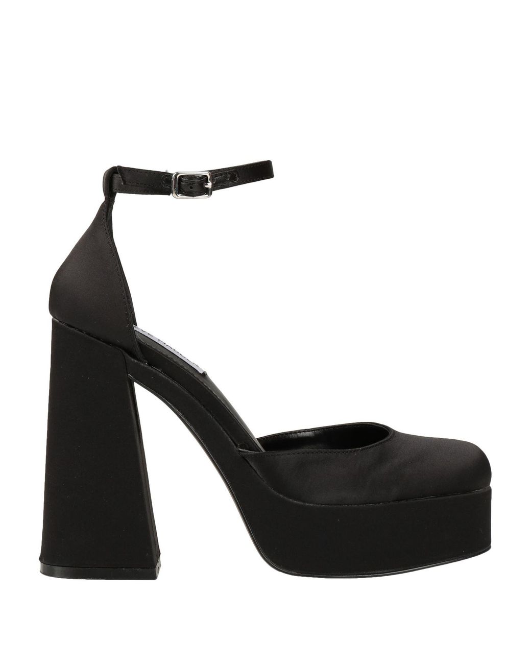Steve Madden Black Pumps