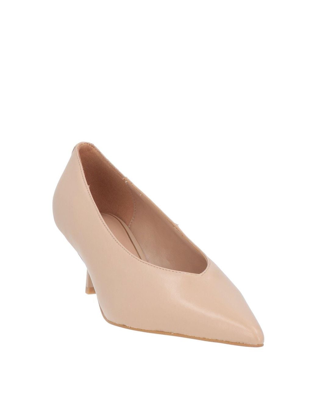 Guess Natural Pumps
