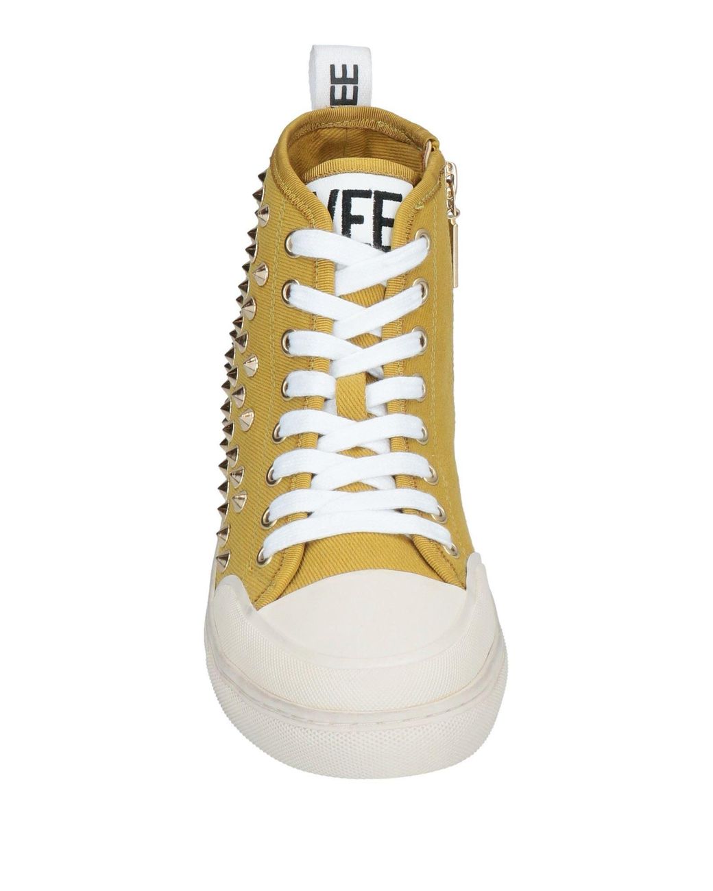 Emanuélle Vee Natural Trainers