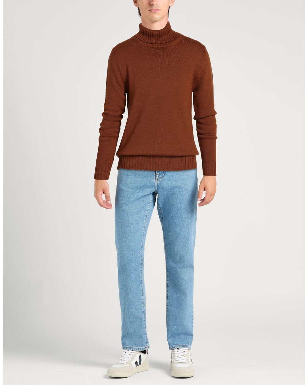 Cuello Alto Alpha Studio de hombre de color Brown