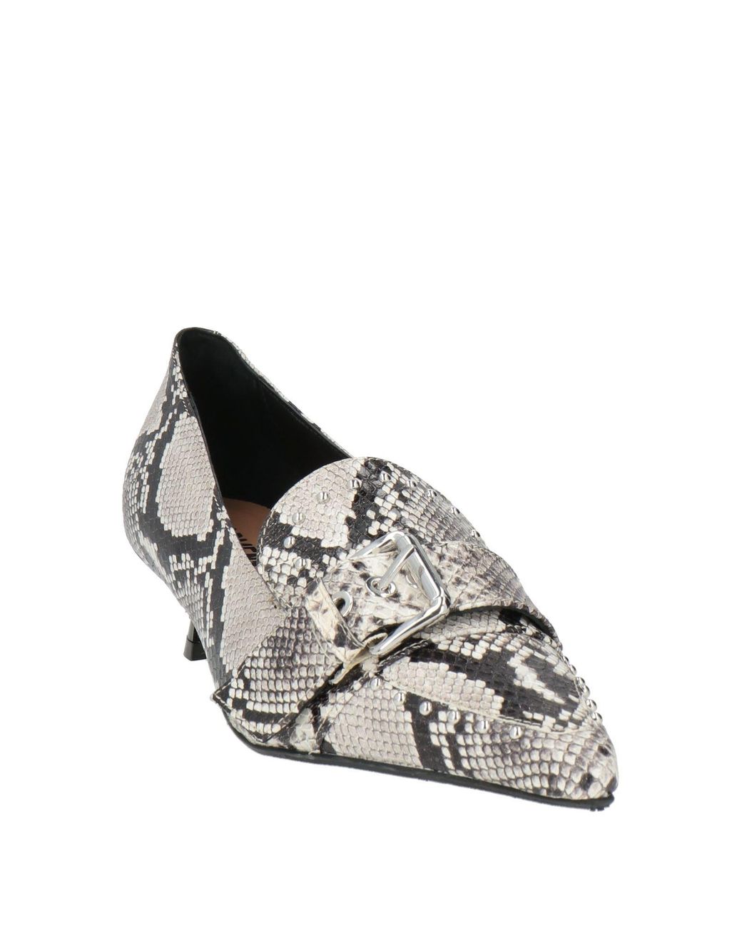 Carmens Gray Pumps