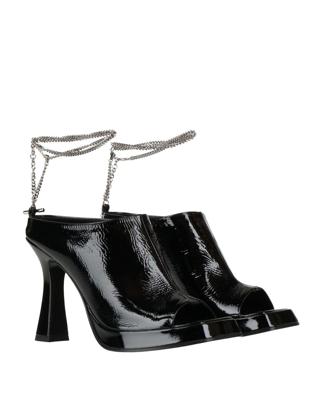 McQueen Black Sandale