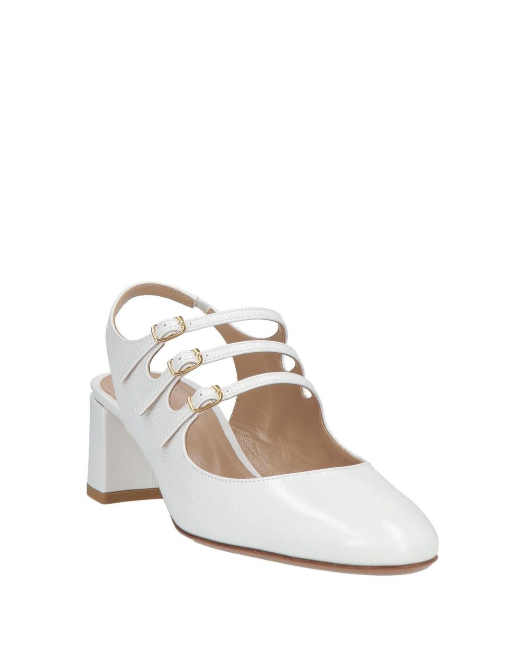 Relac White Pumps