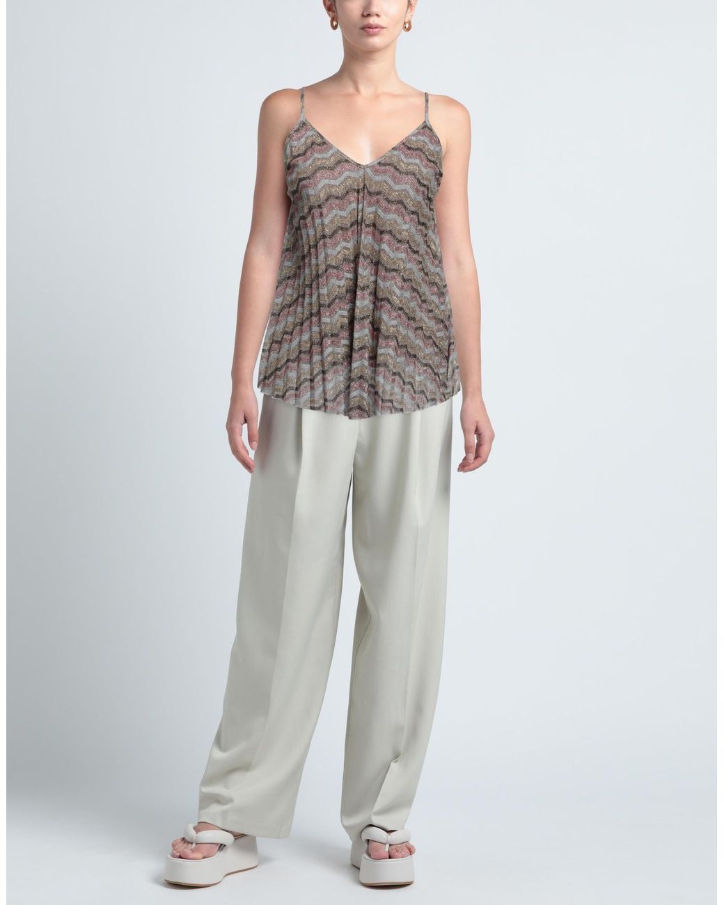 Top Kaos de color Brown