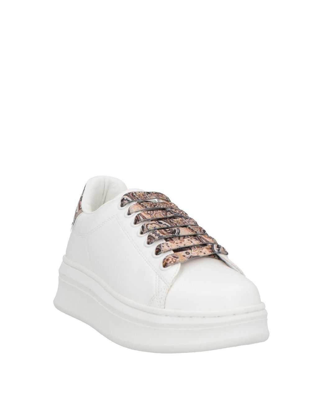 Gaelle Paris Natural Trainers