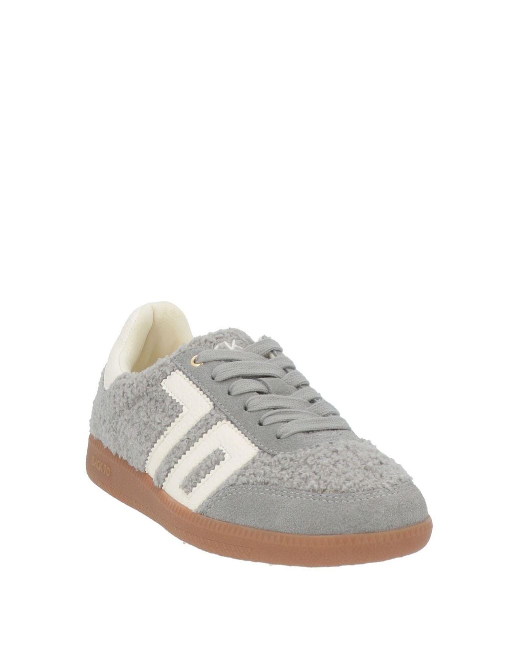 Back 70 White Trainers