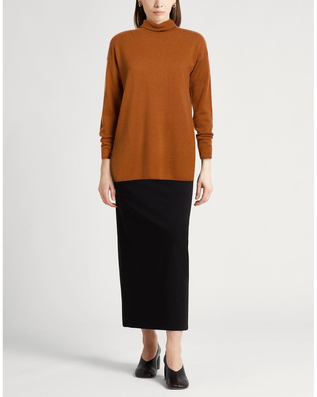 Vince Brown Turtleneck