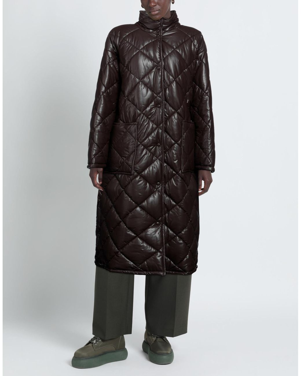 Stand Studio Black Puffer