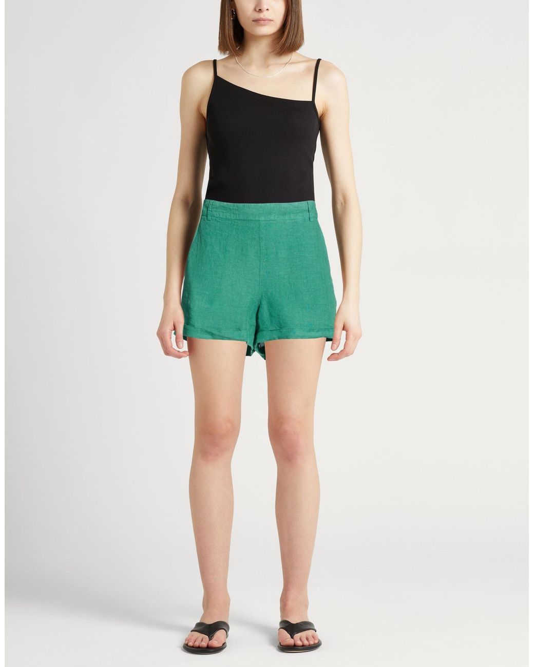 120% Lino Green Shorts & Bermuda Shorts