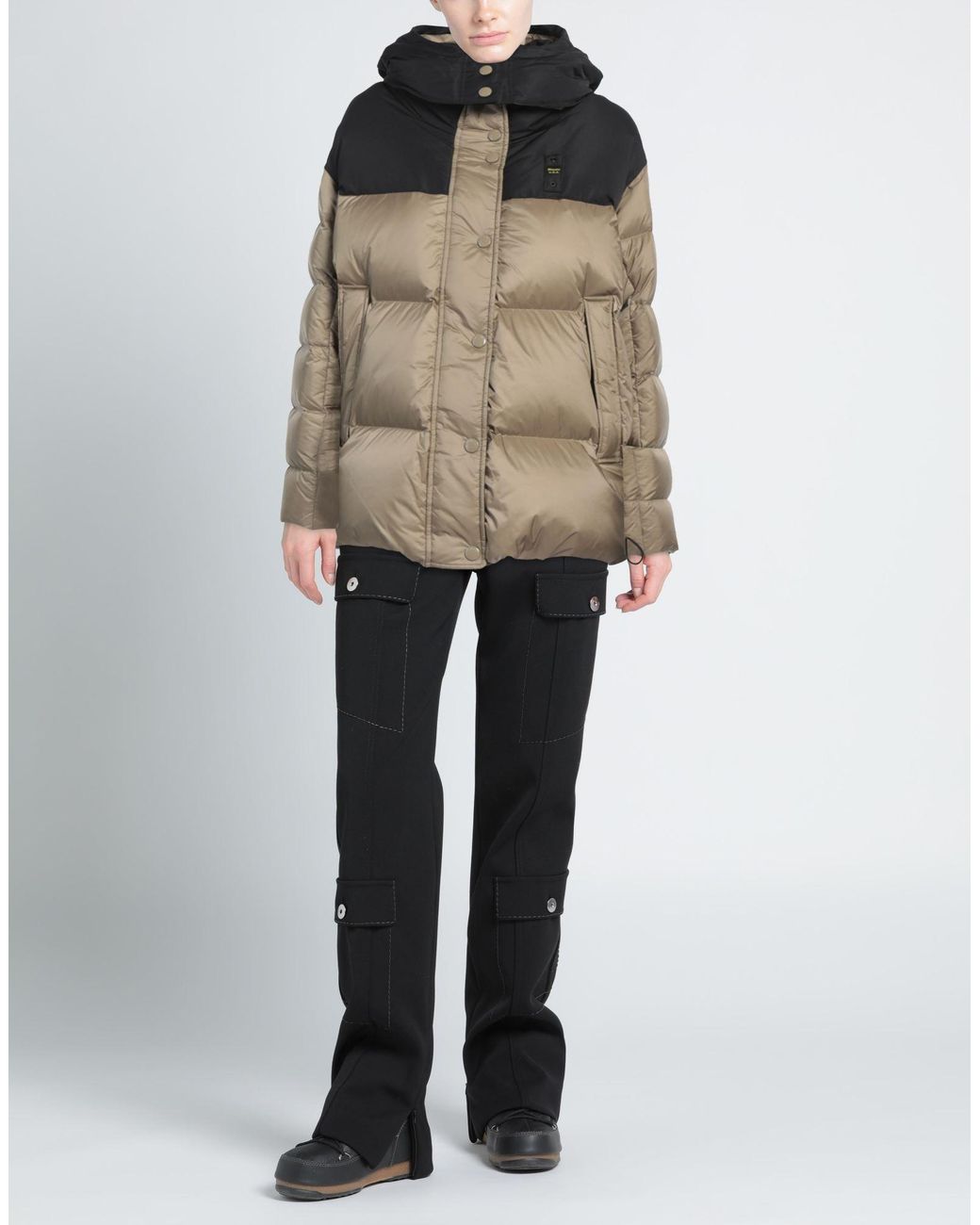 Blauer Multicolor Puffer