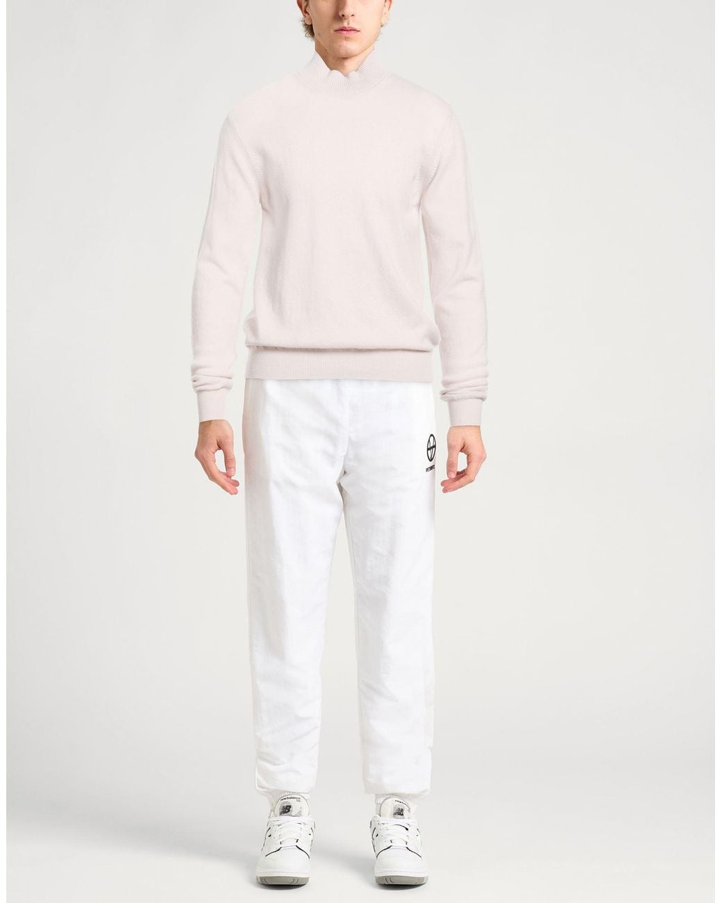 Cuello Alto Alpha Studio de hombre de color White