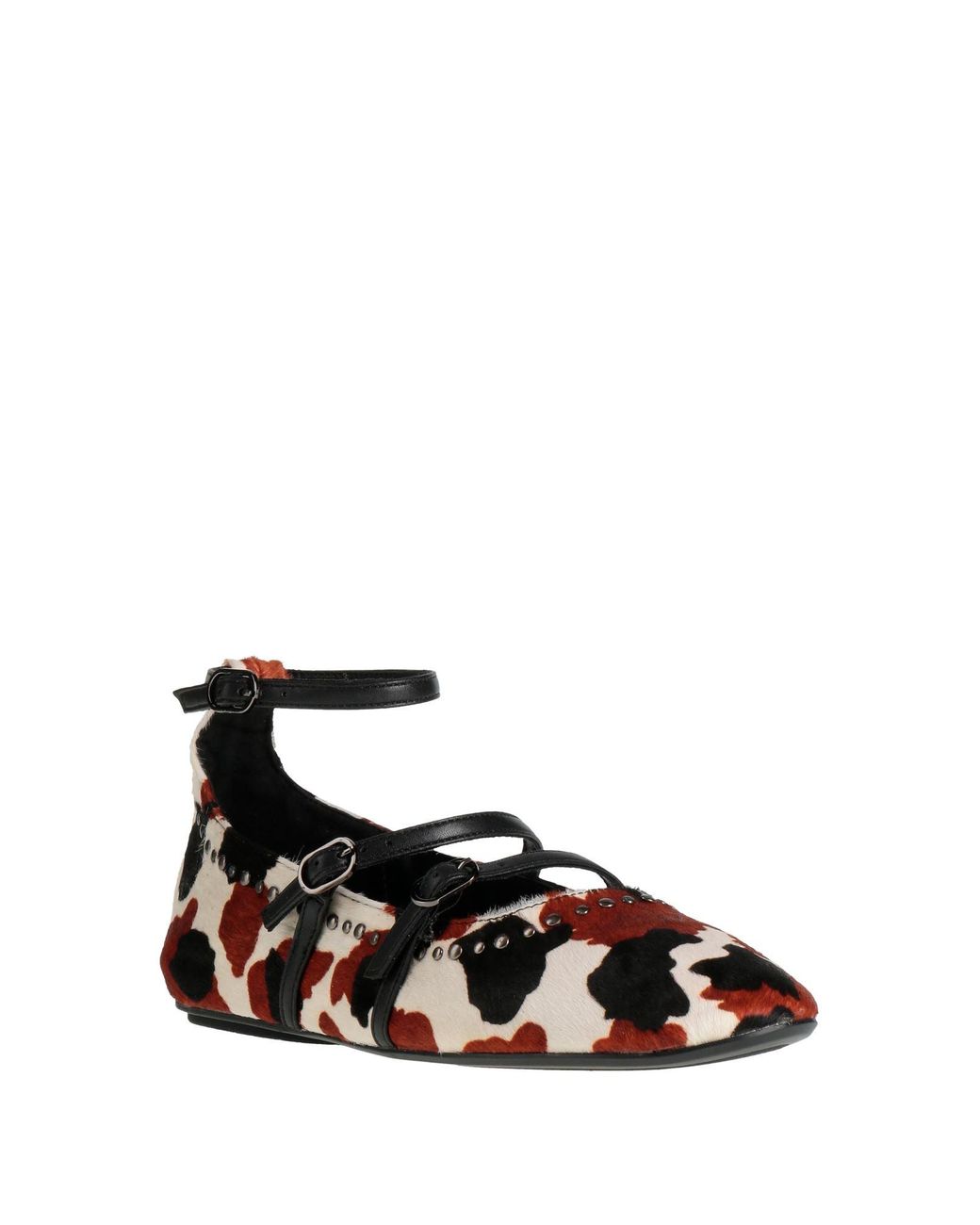 Ovyè White Ballet Flats