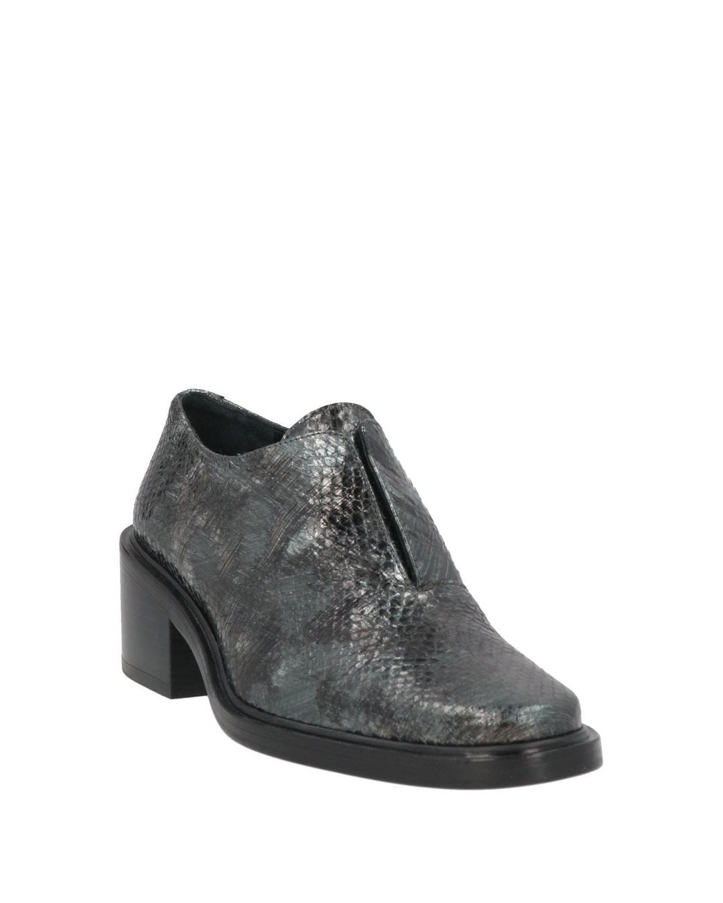 Zinda Gray Loafer