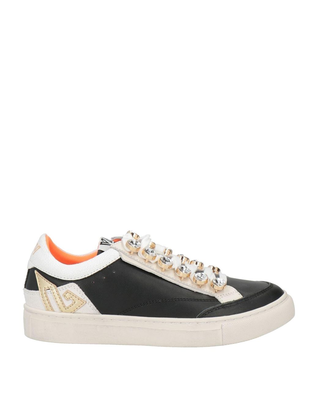 Emanuélle Vee White Sneakers