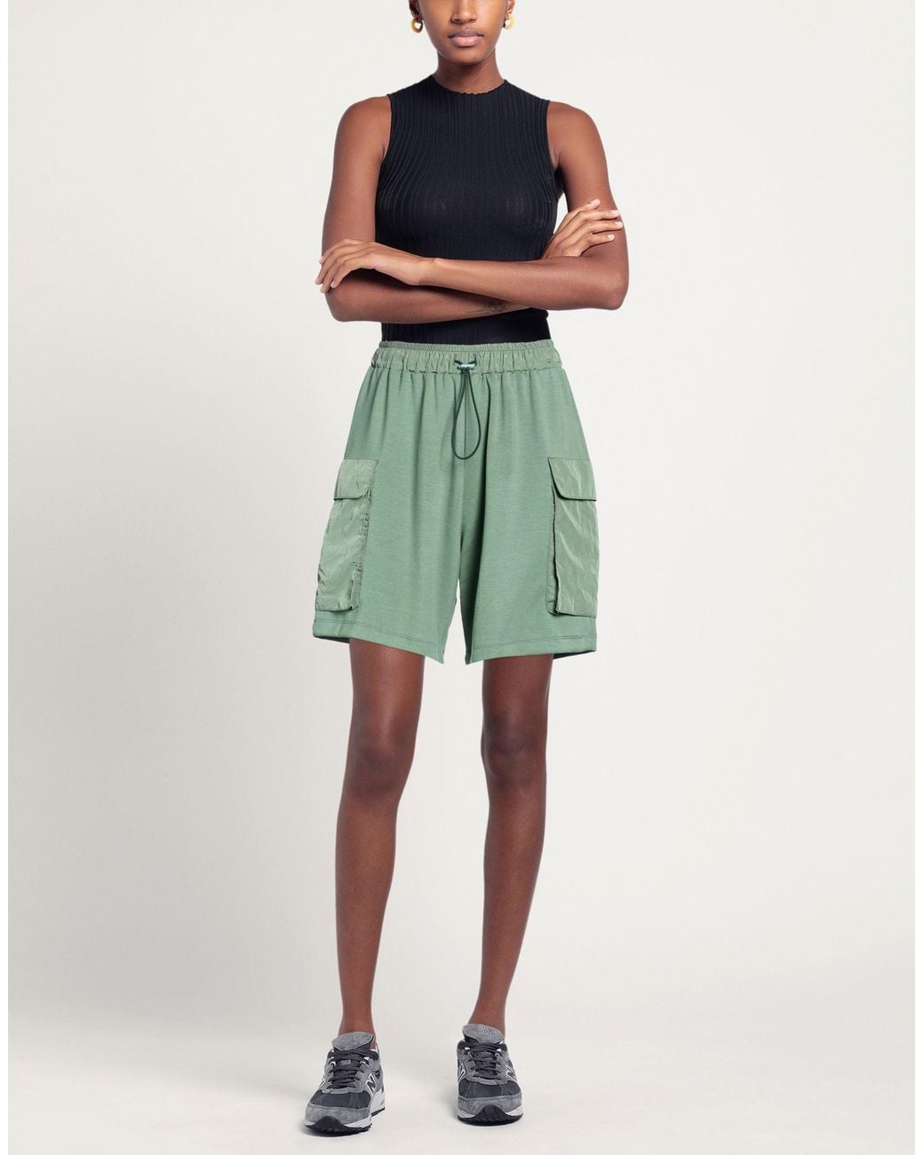 hinnominate Green Shorts & Bermuda Shorts Modal, Polyester, Elastane