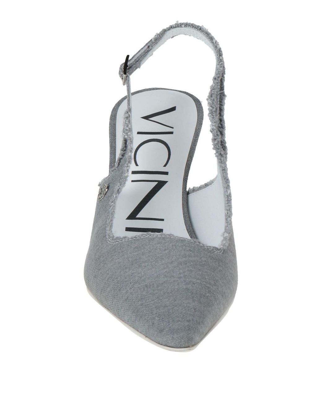 Vicini White Pumps