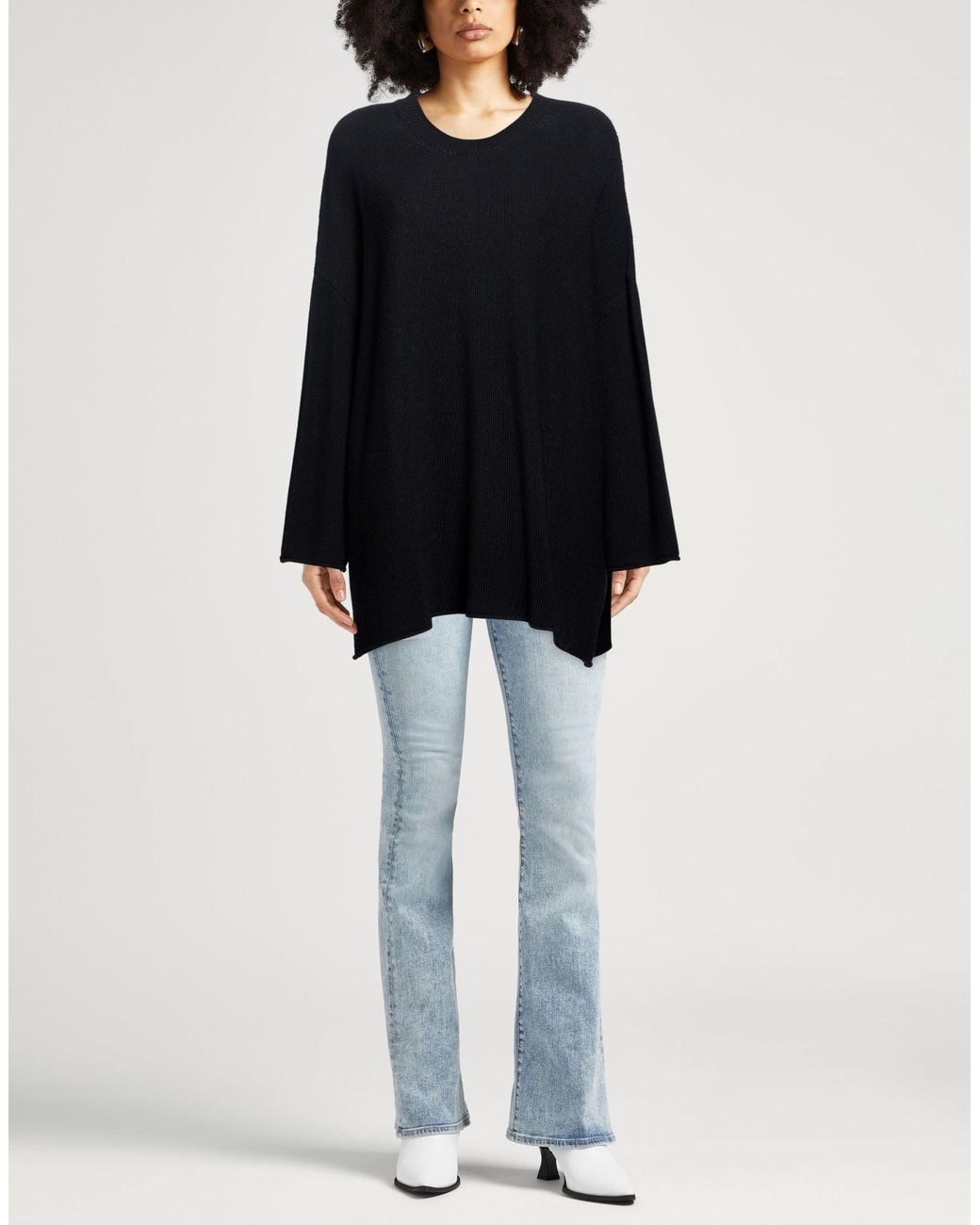 Akep Black Pullover