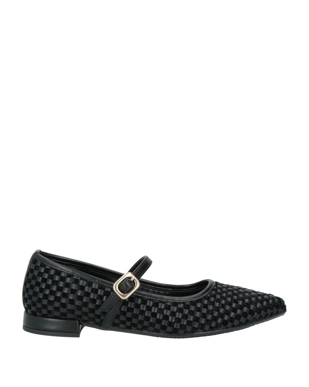 Nila & Nila Black Ballet Flats