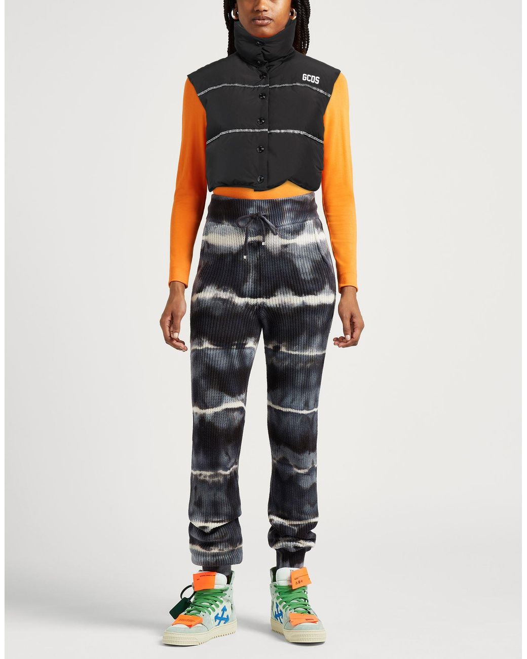 Chompa sin mangas Gcds de color Black