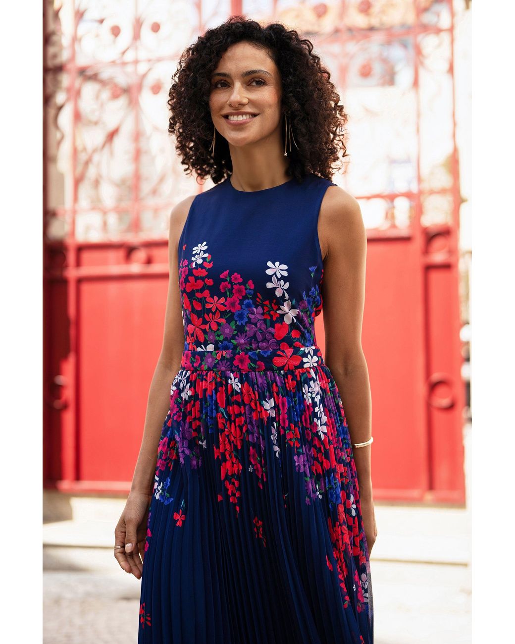 Yumi' Blue Border Floral Print Midi Dress With Pleats