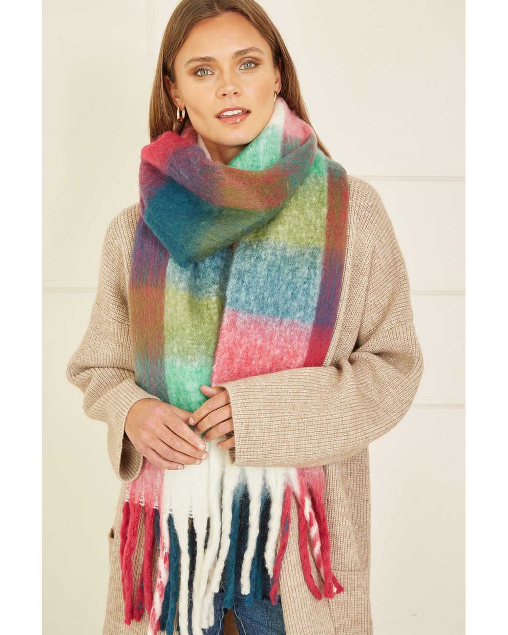 Yumi' Blue Check Soft Scarf
