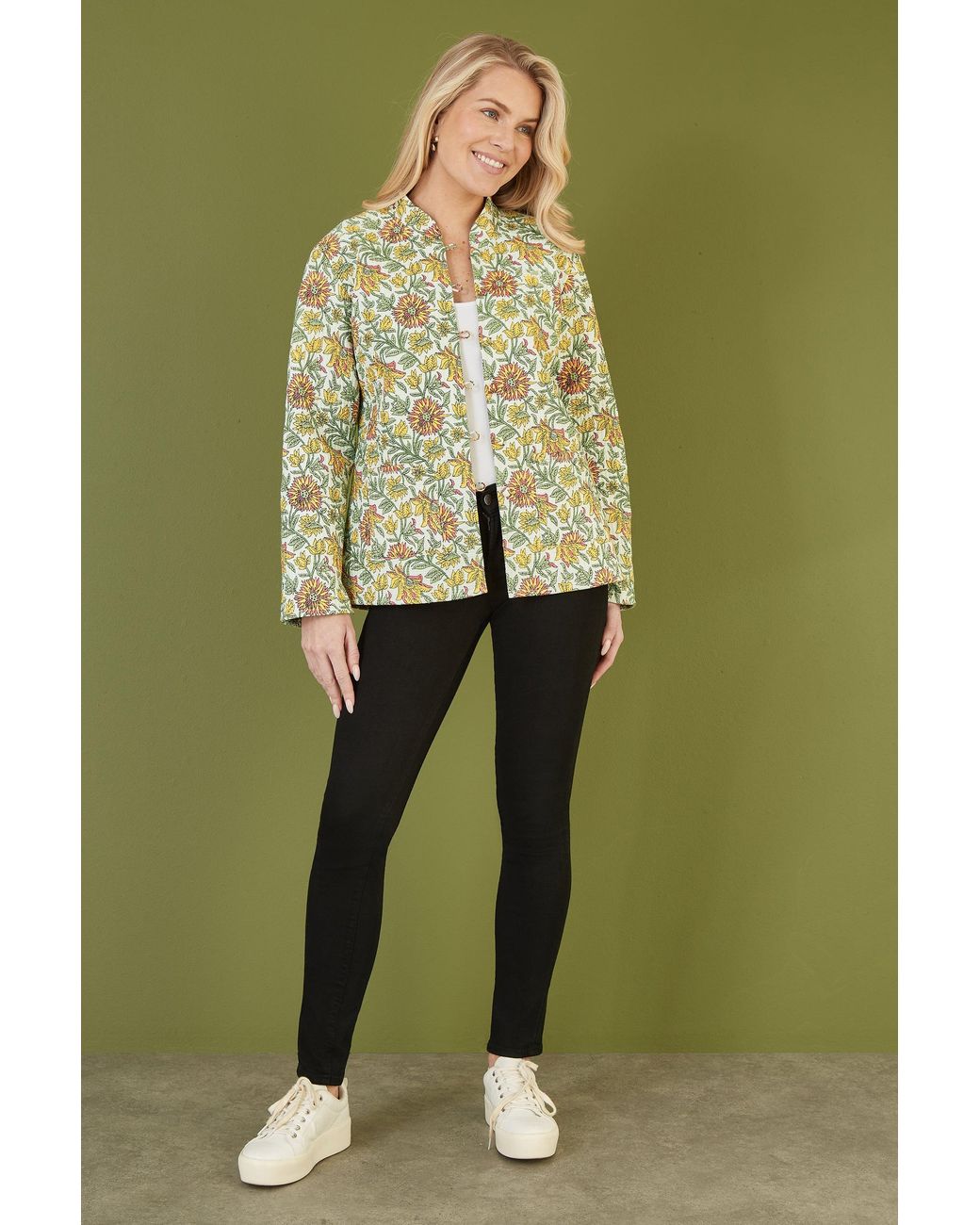 Yumi' Green Floral Print Reversible Cotton Quilted Jacket