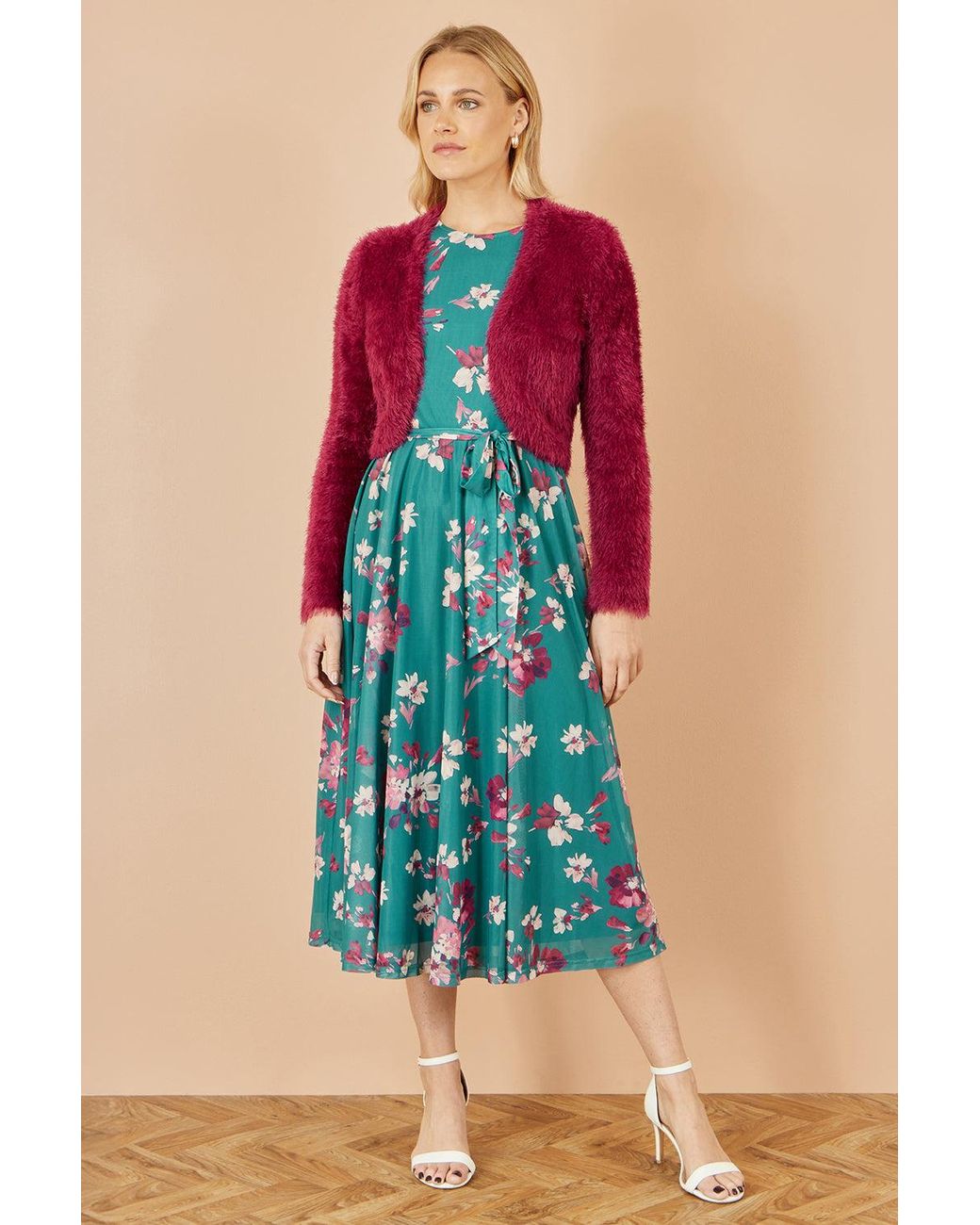Yumi' Red Eyelash Knit Bolero