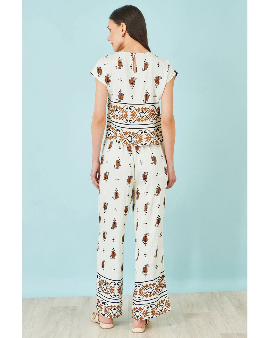 Yumi' Blue Ivory Viscose Paisley Top