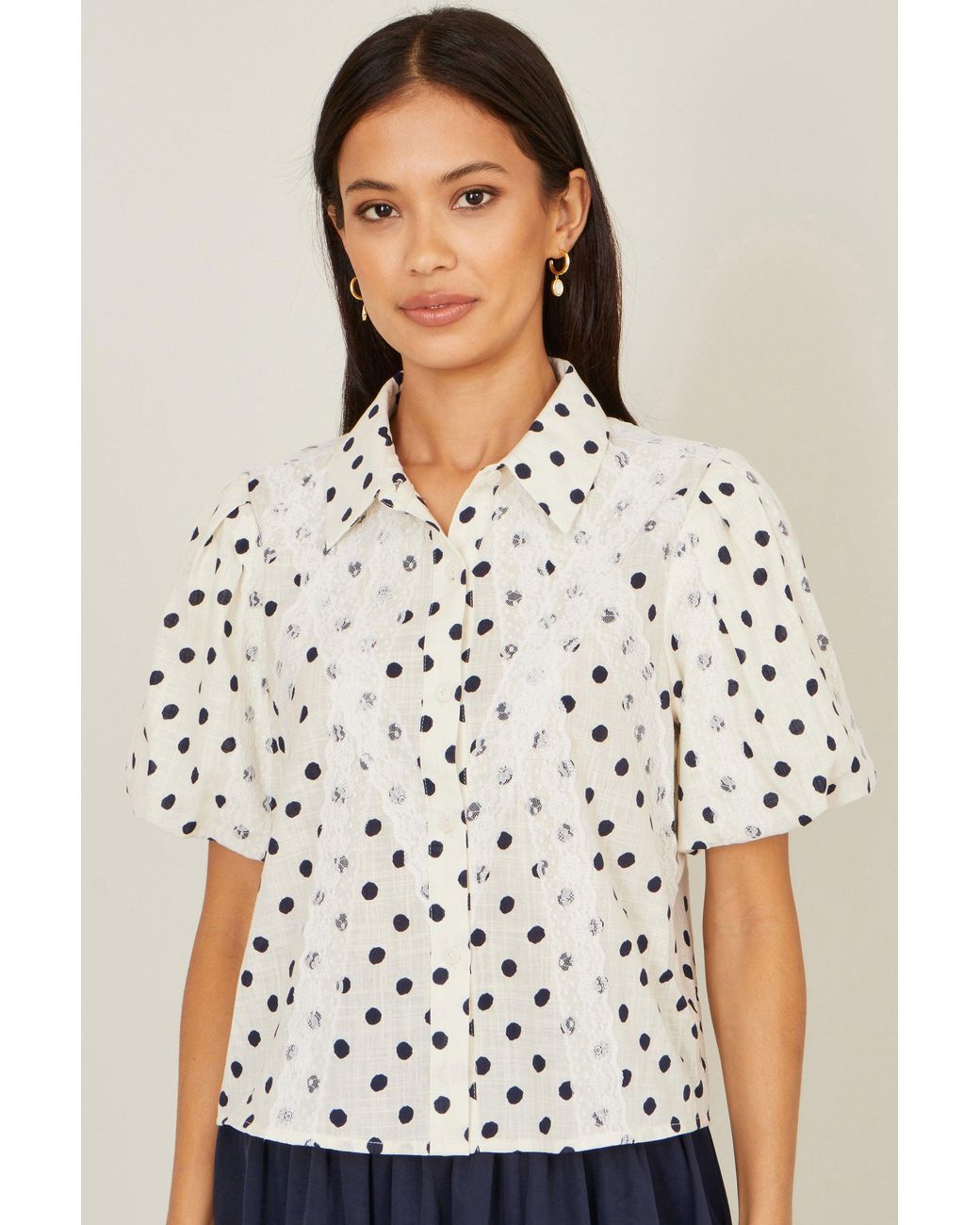 Yumi' White Polka Dot Lace Boxy Shirt