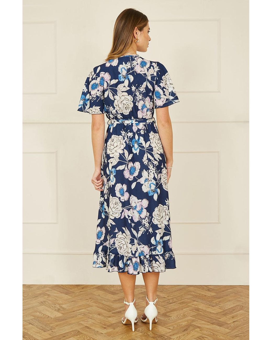 Yumi' Blue Floral Midi Wrap Dress
