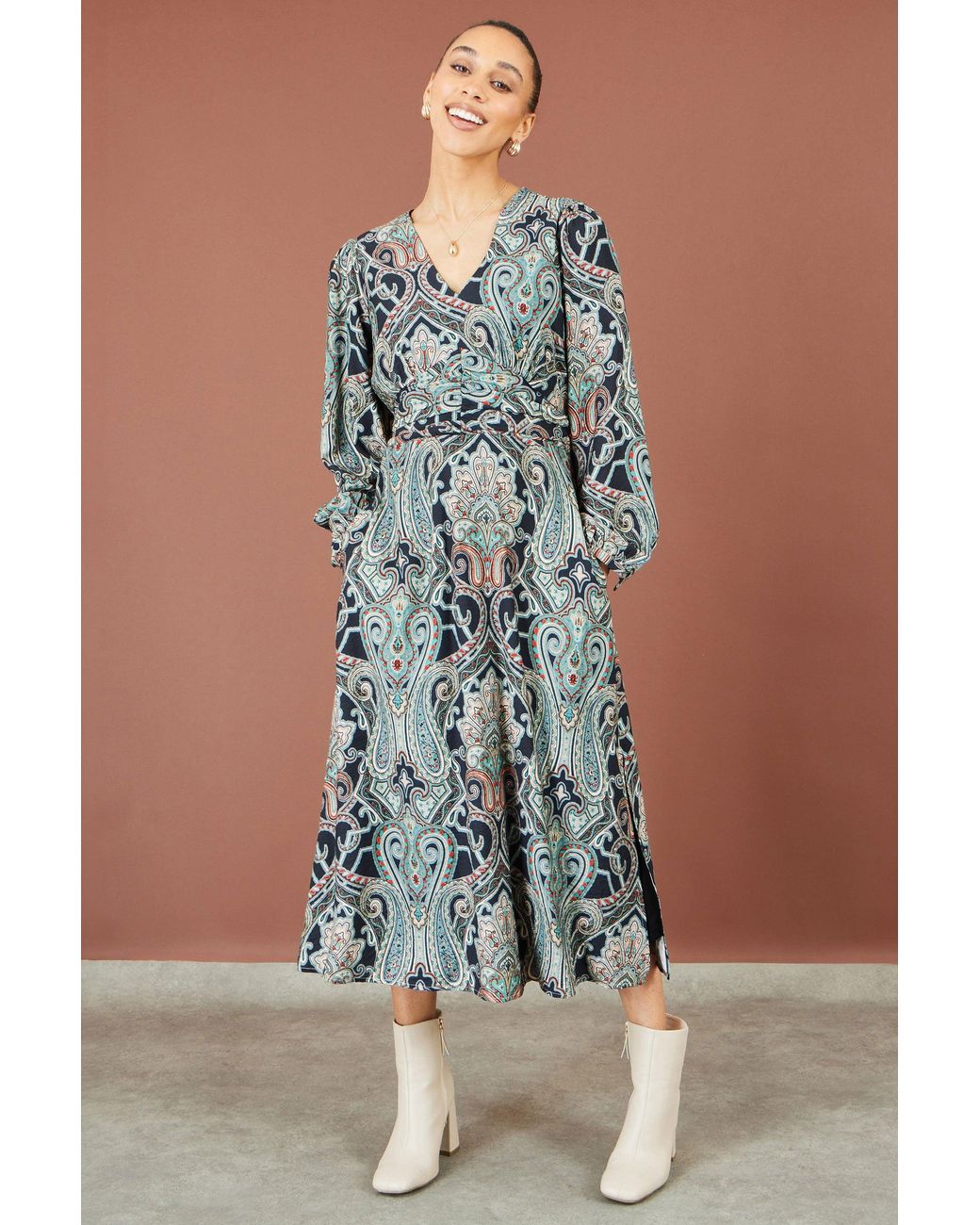 Yumi' Blue Paisley Print Midi Dress