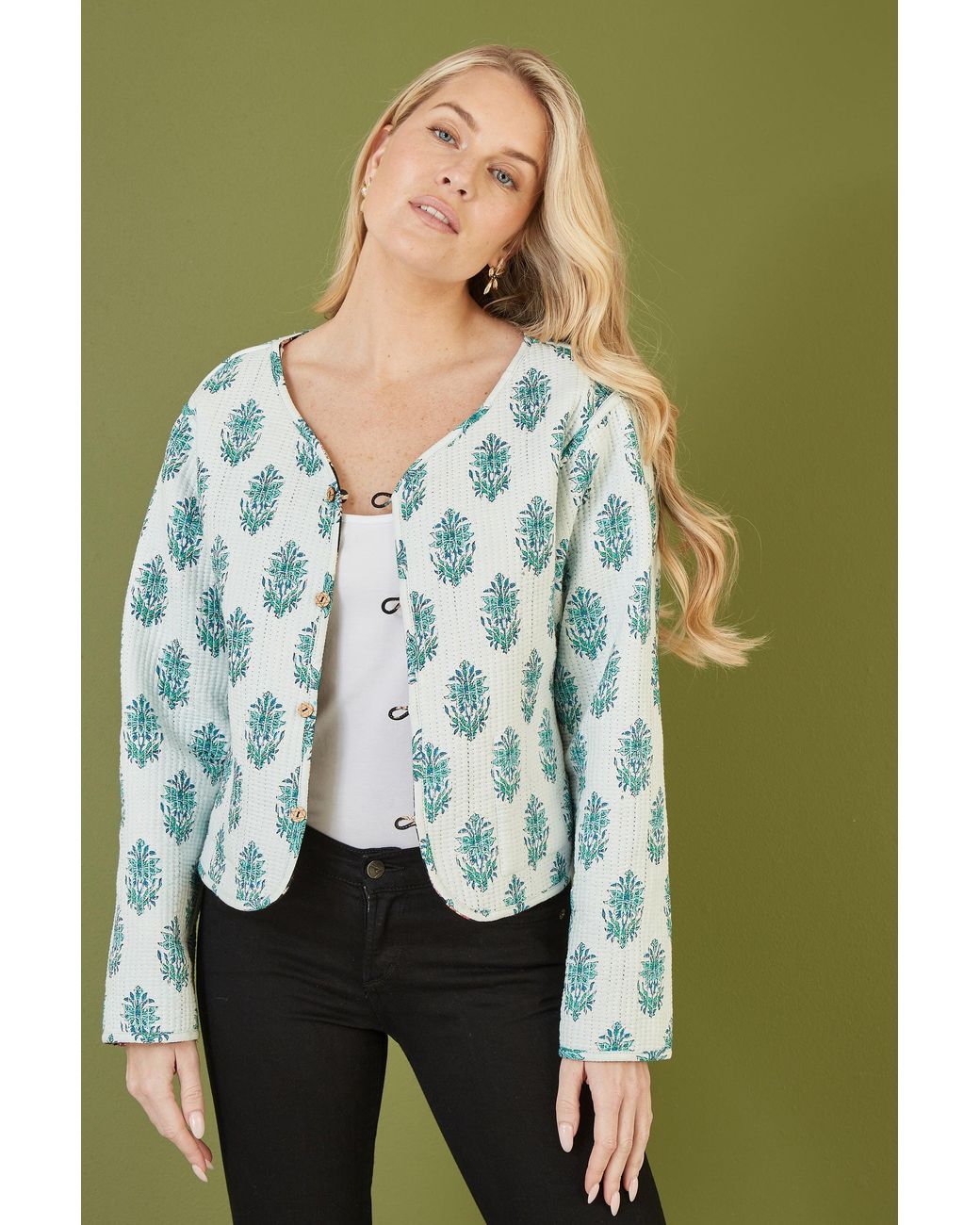 Yumi' Green Floral Print Reversible Cotton Cropped Quilted Jacket