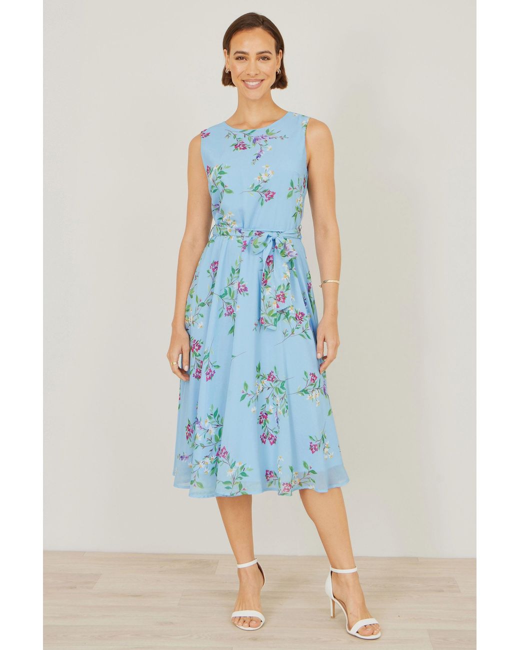 Yumi' Blue Floral Print Midi Skater Dress