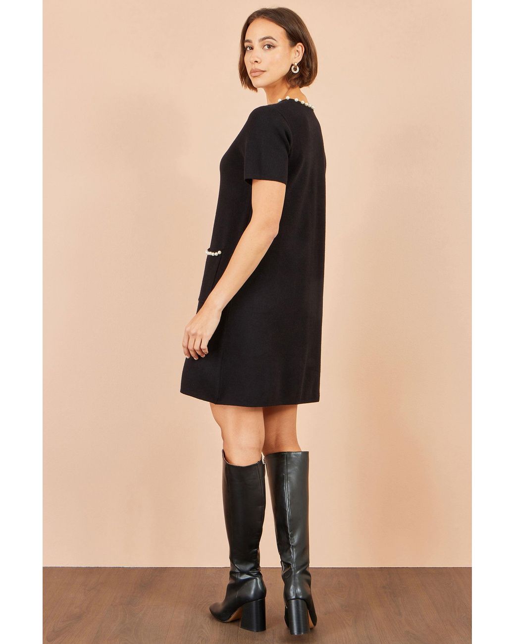 Yumi' Black Pearl Detail Knitted Tunic